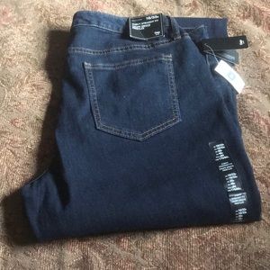 GAP NEW w/tags Curvy Straight Fit Jeans